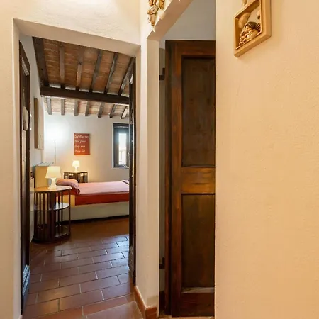 Casale Bianca Luce Santa Luce